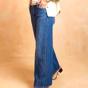 London Jeans | Wide Leg Mid-Rise Jeans size 6. Perfect condition, DON’T MISS IT!